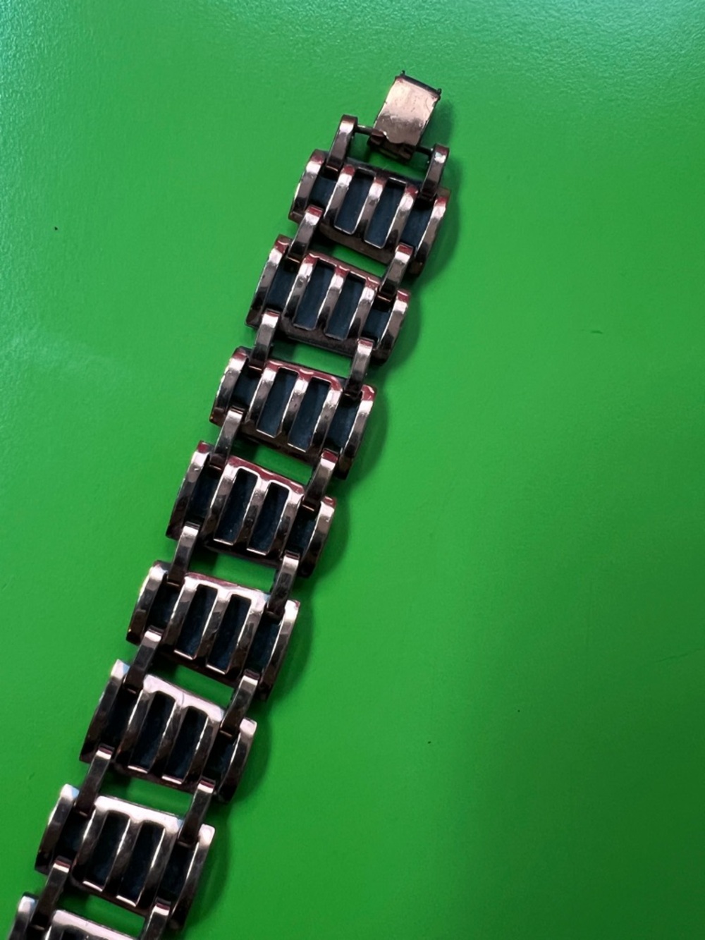 Modernist Era Chunky Copper Metal Link Bracelet of black accent lined Panels